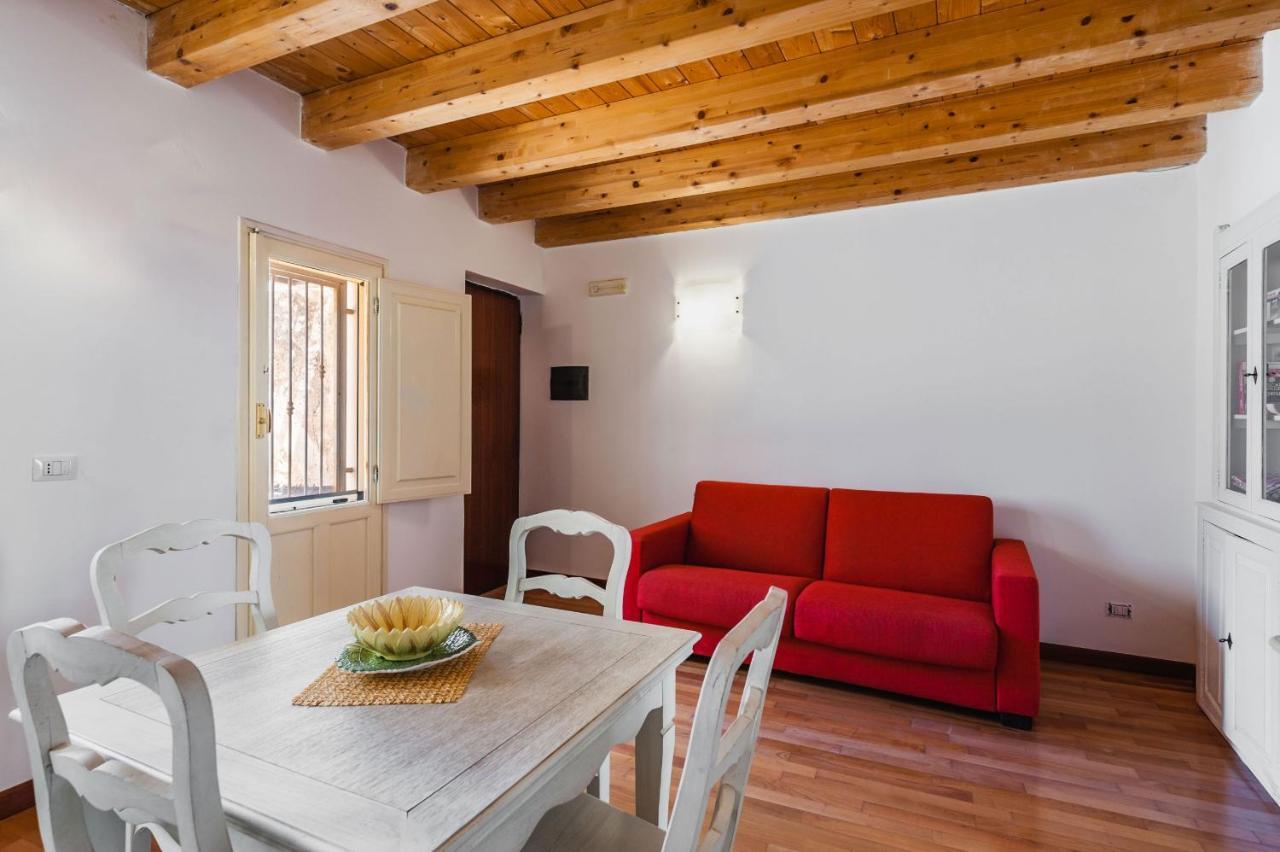 דירות סירקוזה Casa Amalfitana By Wonderful Italy מראה חיצוני תמונה
